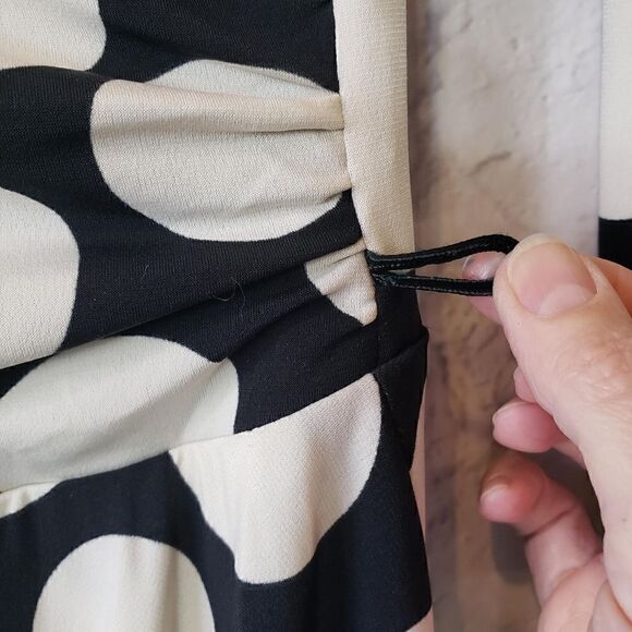 SPEECHLESS Jersey-knit Polka-dot Dress - Picture 7 of 8